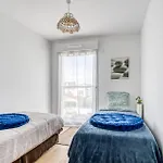 2 Bedroom Stunning In