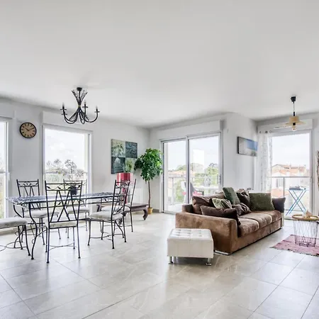 2 Bedroom Nice Apartment In La Tremblade Apartament *